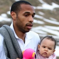 Trofi Henry untuk Tea