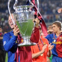 Barca Ukir Sejarah Treble