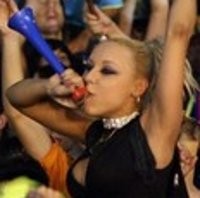 Pesta Lagi, Rusuh Lagi