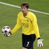 Di Roma, Van der Sar Tersandung (Lagi)