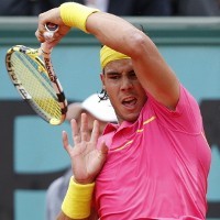 Nadal Melaju Sambil Bikin Rekor