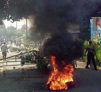 Pengosongan Rumah Ricuh