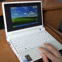 Microsoft dan Asus Bersekutu Hadang Linux