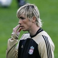 Torres Lebih Lama Lagi di Anfield