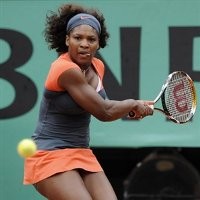 Venus Tertatih, Serena Menang Mudah 