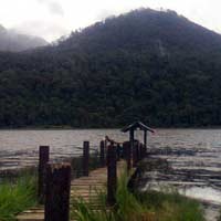 3 Batu Mustika Ditebar di Tiga Penjuru Danau Taman Hidup