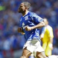 Saha Buat Rekor Gol Tercepat Final Piala FA