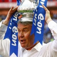 Hiddink Menyesal Tak Bertemu MU