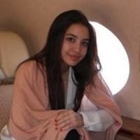 Kisah Daisy Memeluk Kembali Manohara