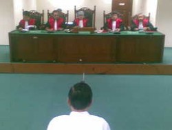 Ranendra  Dituntut 4 Tahun Bui