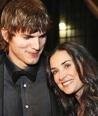 Twitter Buat Reality Show, Ashton Kutcher Ancam Kabur