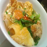 Slurppp... Hangat Segar Si Bakwan  Malang