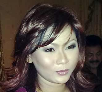 Inul Kalahkan Andar Situmorang