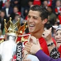 Cari Tiket Susah? Itu Risiko