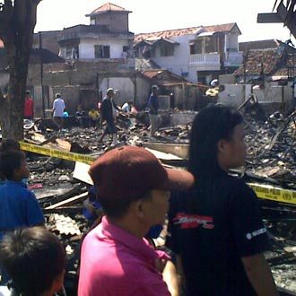 Pascakebakaran Puluhan Rumah Petak