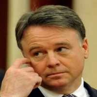 Didera Berbagai Skandal, Menteri Pertahanan Australia Mundur