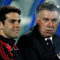 Ancelotti Rayu Kaka Lewat Telepon