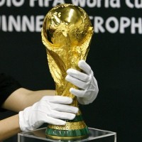 Januari, Trofi Piala Dunia Singgahi Indonesia