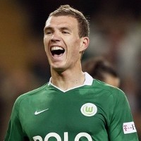 Dzeko Siap Nego Perpanjangan Kontrak