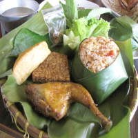 Kepincut Sambal Ceurik Plus Sangu Tutug Oncom