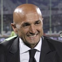 Spalletti Bertahan di Roma