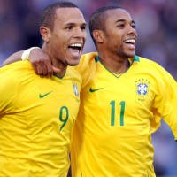 Brasil Mulus, Argentina Tipis