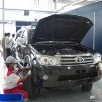 Adu Jago Teknisi Auto2000