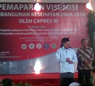 JK & Mega Hadiri Dialog Tentang Kesehatan 