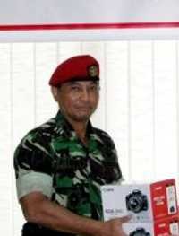 Tiba di Cijantung, Jenazah Ricky Disambut Isak Tangis