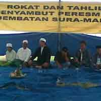 Jelang Peresmian Suramadu, Masyarakat Madura Gelar Doa Bersama 