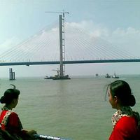 Memotret Suramadu