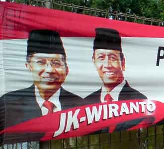 Spanduk JK-Wiranto Bergerilya