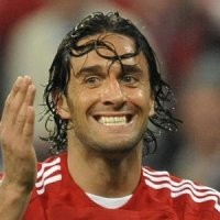 Toni Isyaratkan Hengkang