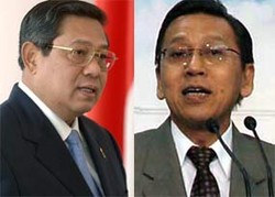 SBY-Boediono Menang Telak di Survei Facebook 