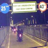 Akses Sisi Madura Suramadu Minim Rambu dan Lampu