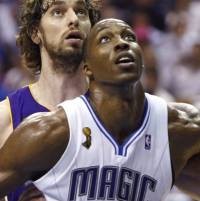 Tekad Superman Sulitkan Lakers