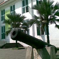 Mari Menjelajah Kota Tua