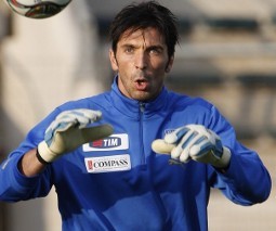 Buffon: Apa Jadinya Italia Bila Gagal? 