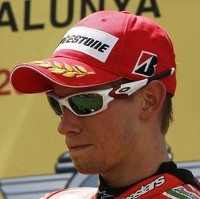 Stoner Salahkan Sakitnya