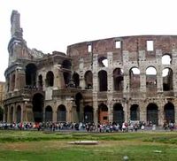 Colosseum dan Aksi Gladiator