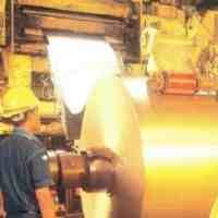 Lima Sektor Industri Bebas Wajib Verifikasi Impor Besi dan Baja