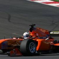 Doornbos Kalahkan Zahir