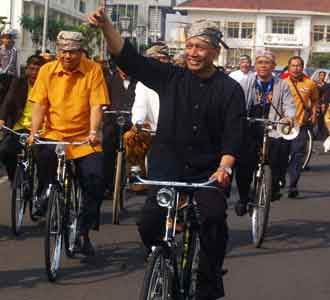 Wiranto Bersepeda Ontel