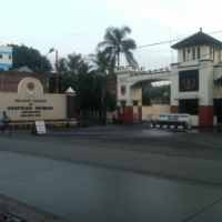 4 Ruang Kelas Latihan Bahan Peledak Hancur Terbakar