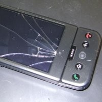 Ponsel Selamatkan Pria dari Tikaman Pisau