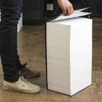 Wow, Pelajar Berhasil Bukukan Wikipedia