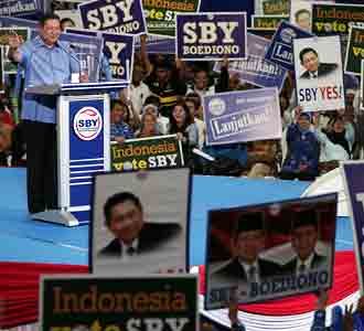 SBY Kampanye di Bandar Lampung