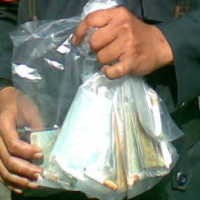 Merokok, Puluhan Sopir Angkot di Kelapa Gading Dirazia