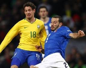 Italia di Ambang Pintu Keluar