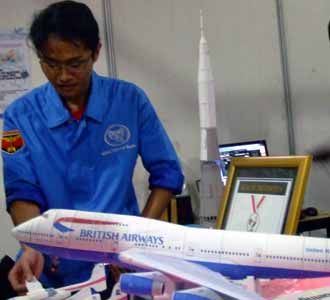 Hobbies and Toys Fair di Bandung